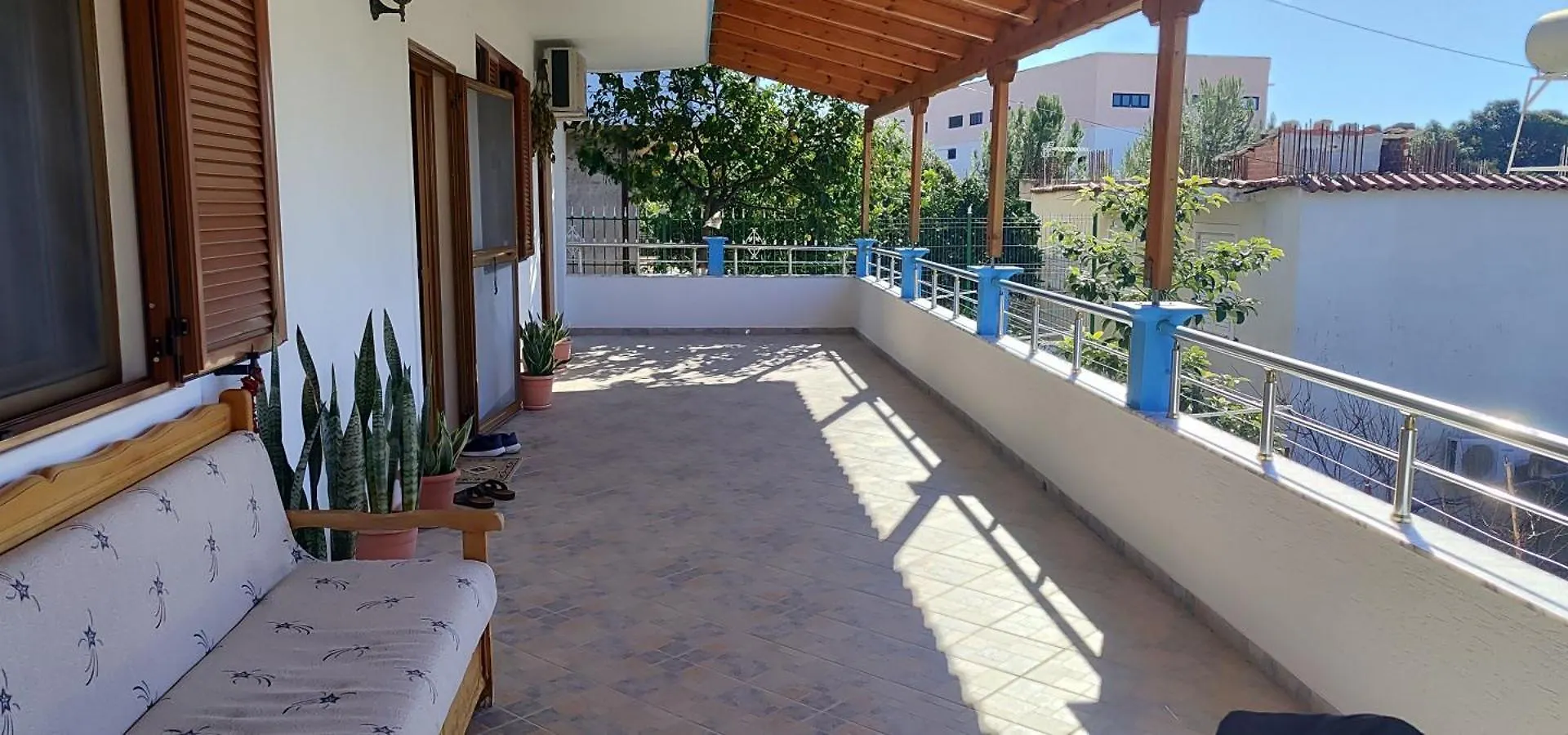 Malaj'S Rooms Sarande Albania